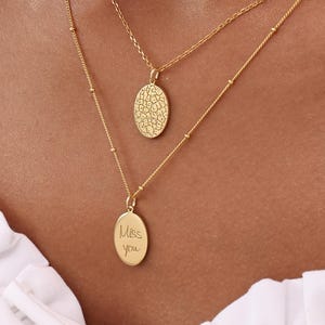 Personalized Detailed Nose Print Necklace | Dainty Pettie Charm | Engraved Dog Paw Oval Pendant