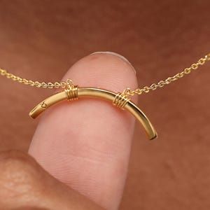 Custom Link Best Friend Necklace - Personalized Eternal Necklace Set - Engraved Curve Name - Delicate Boho Pendant - Dainty Sister Gift
