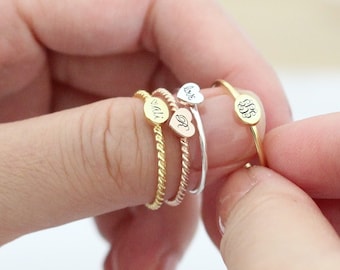 Custom Heart Ring - Initial Ring - Best Friend Rings - Personalized Family Ring -  Minimalist Ring - Dainty Name Ring - Stacking Rings