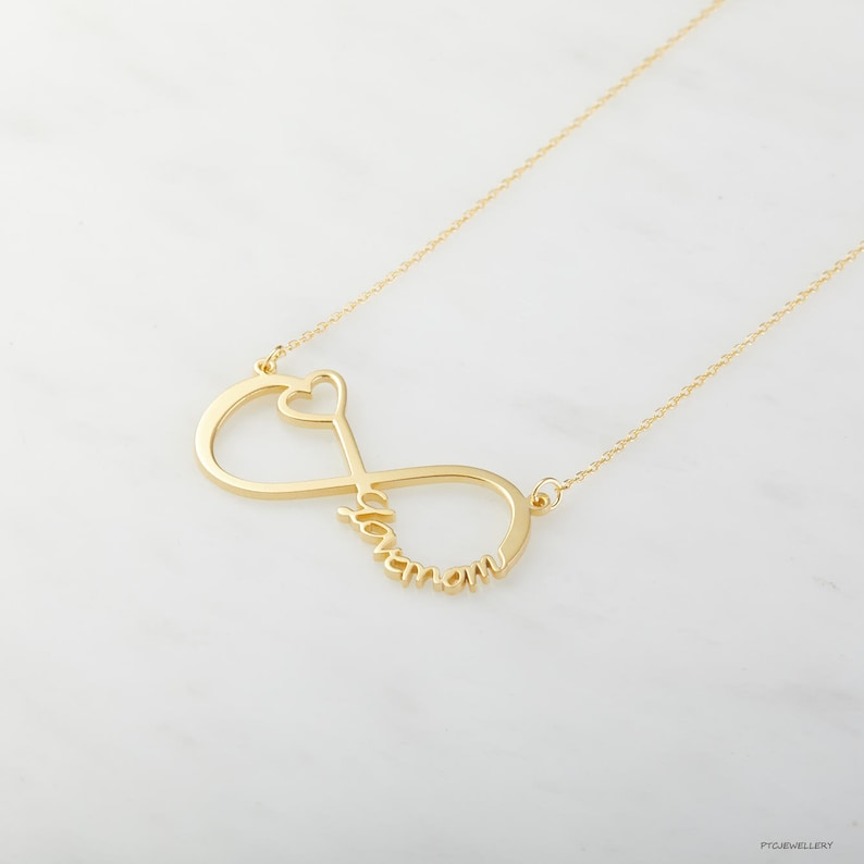 Name Plated Necklace Meaningful Mother days gif Family Name Necklace Infinity Name Necklace Personalized gifts for mom from daughter