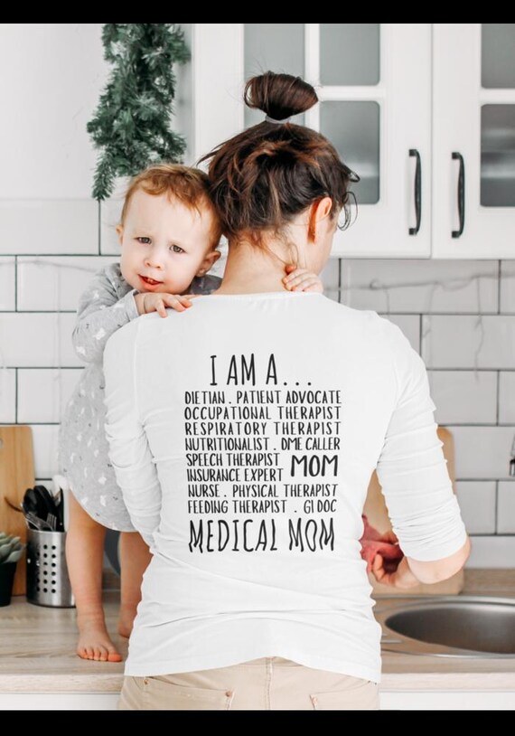 I Am A Medical Mom Long Sleeved Shirt