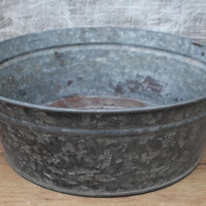 Galvanized basin sinks 12 L,galvanised wash tubs, vintage basin, Antique Galvanized Tub farmhouse decor, galvanized sink, Rustic Bathroom.