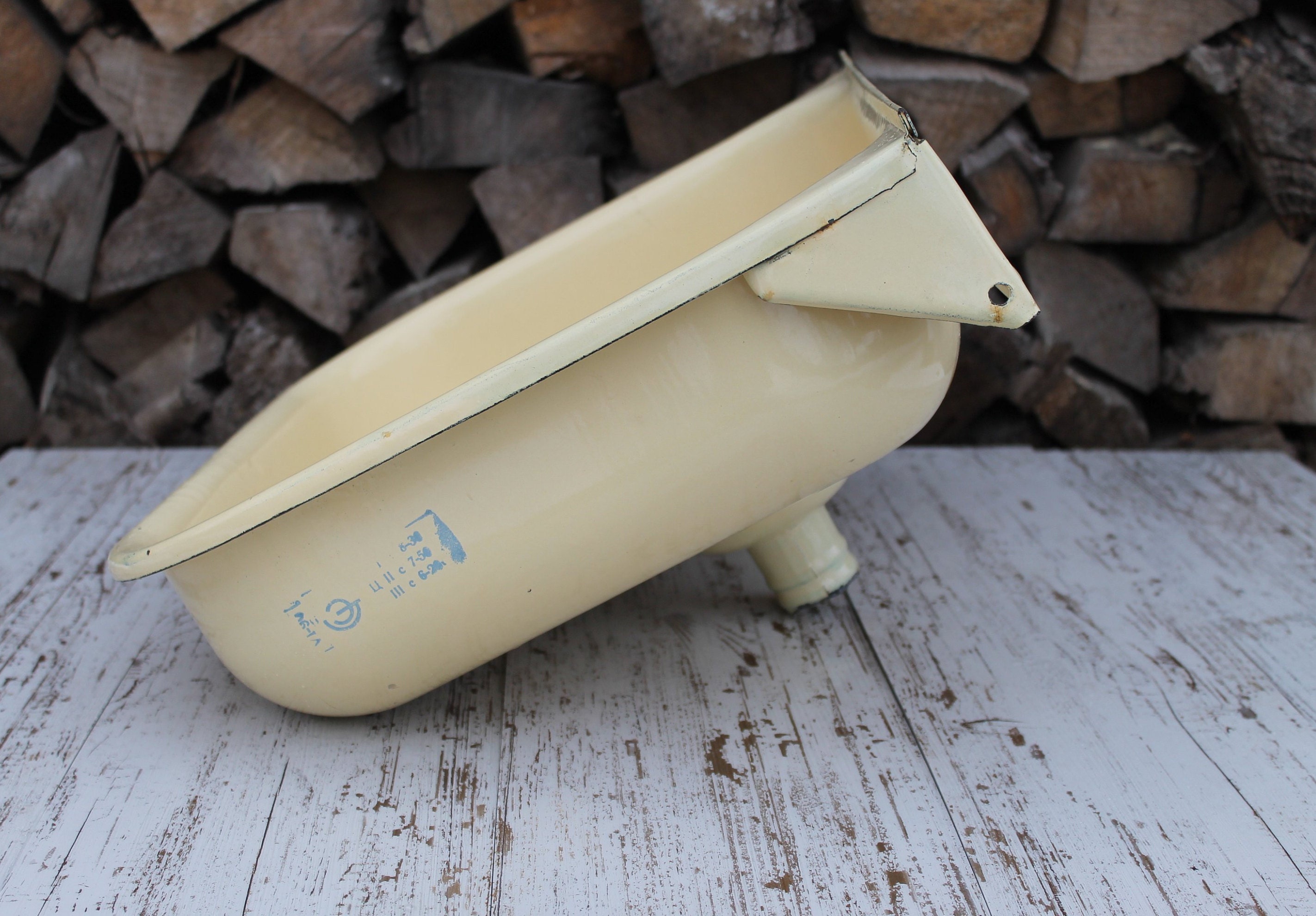 Waschbecken Vintage Küche Waschbecken Farbe hellgelb Bad | Etsy