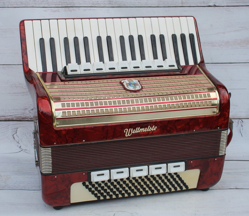 Weltmeister button accordion,Working antique red rare piano button accordion Germany,registers 95 37 keys,vintage muical instruments,Bayan image 3