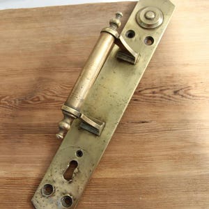 Antique Brass Door Handle with Backplate, Vintage Heavy Duty Pull Plate, Architectural Salvage, Ornate Hardware, Retro Door Accent
