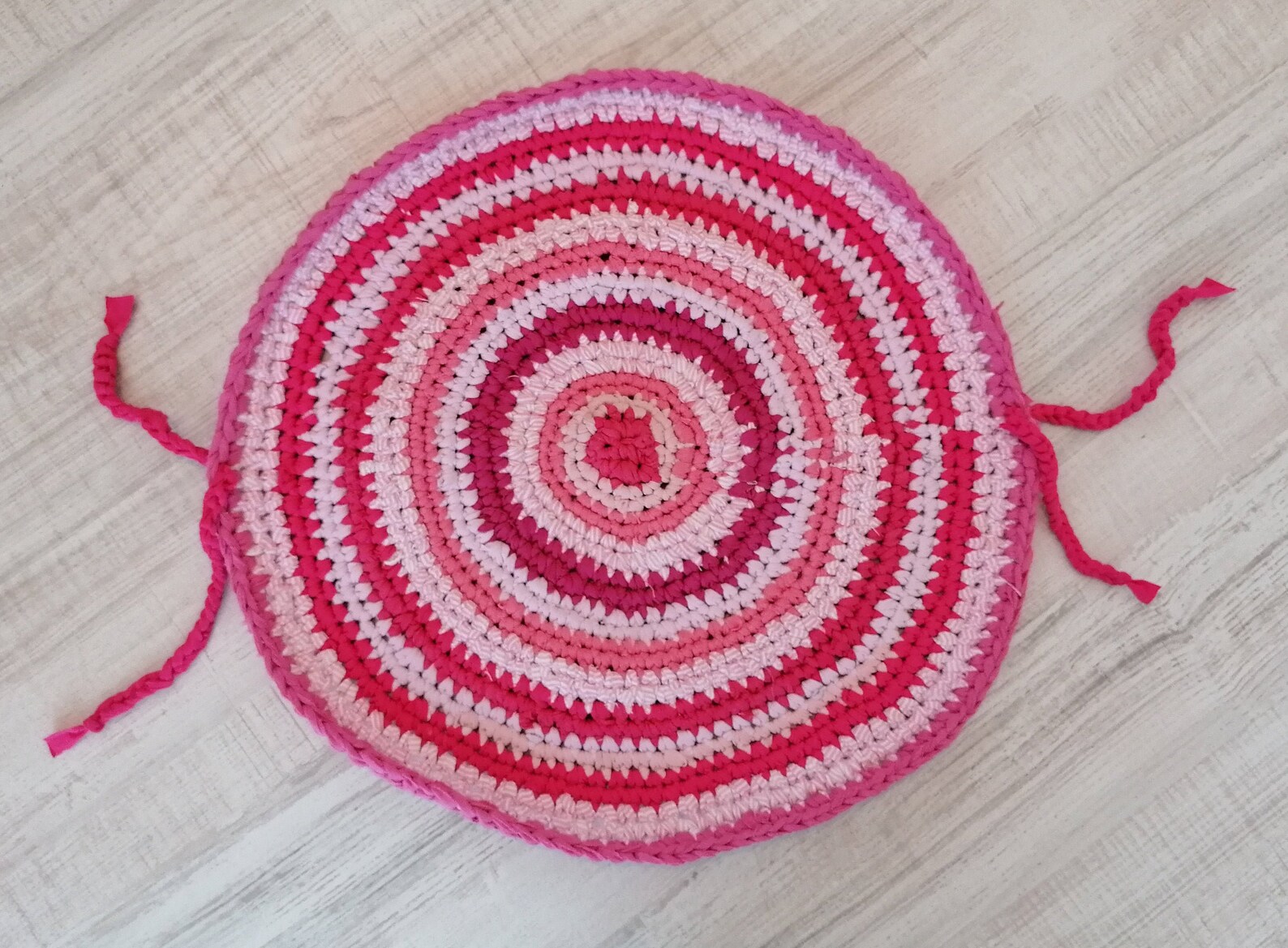 Chair Pads With Ties, Braided Pink Chair Pad, Round Chair Pads for ...