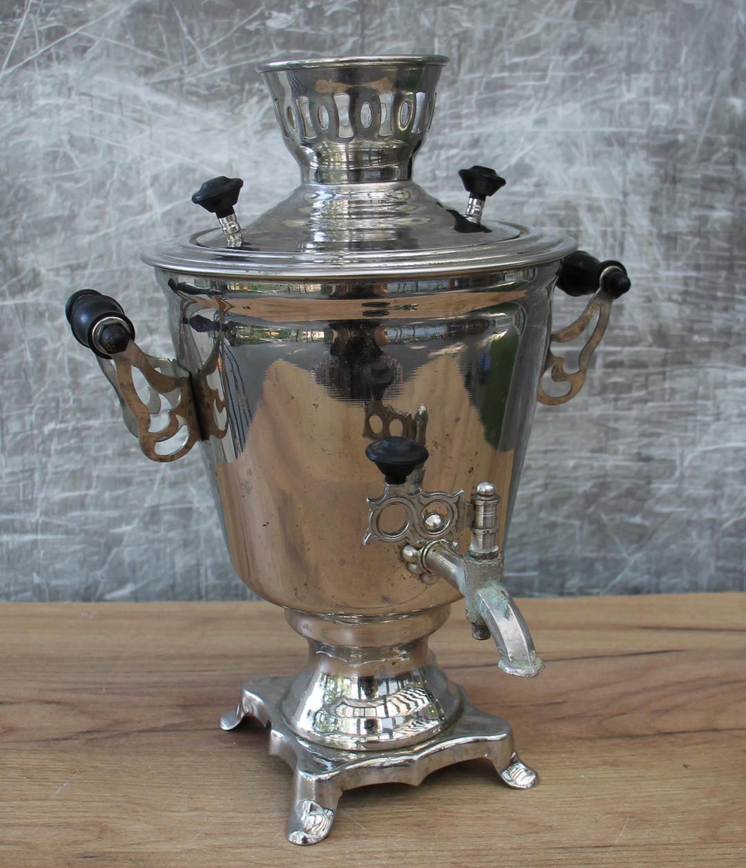 3556-P サモワール レトロ 湯沸かし器 MEDE IN USSR 3556-P サモワール レトロ 湯沸かし器 MEDE IN USSR - メルカリ