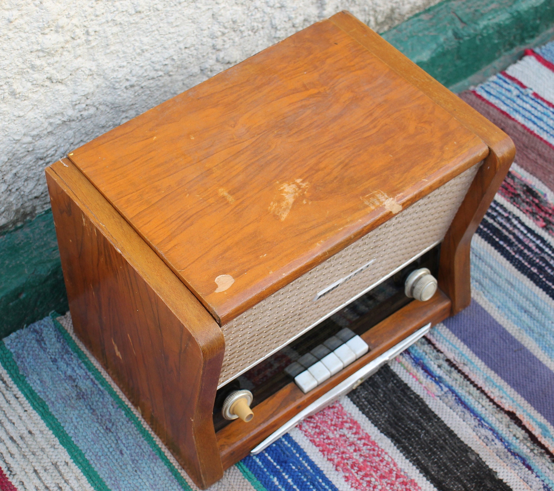 Tocadiscos Retro de Madera Tocadiscos Tocadiscos Radio Vintage Tocadiscos  Antiguo Tocadiscos para entusiastas de la Vendimia (51x35x21cm) :  : Electrónicos
