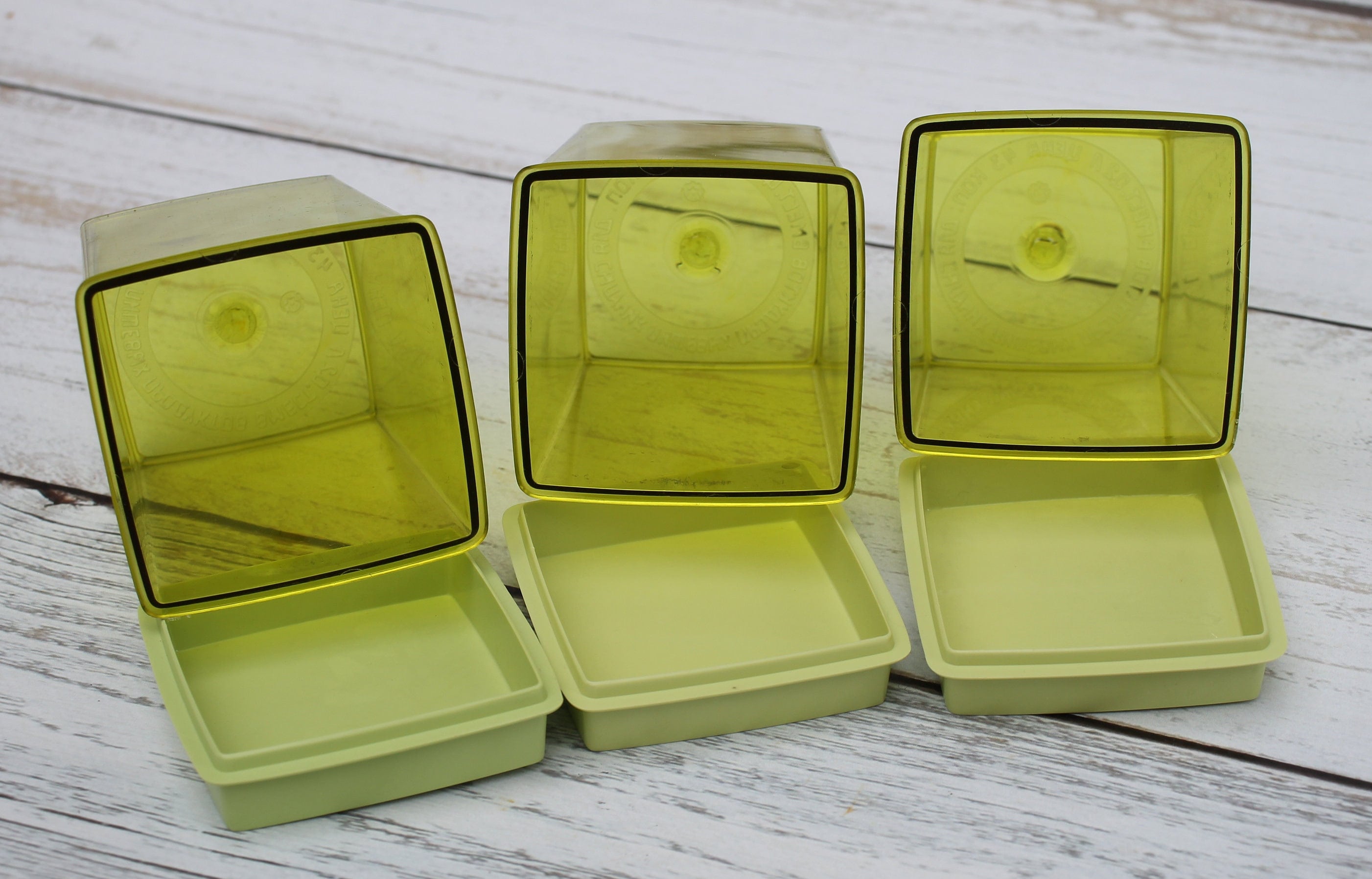 UHAPEER Lot de 6 boîtes de rangement empilables avec couvercle en bambou - En plastique - Blanc