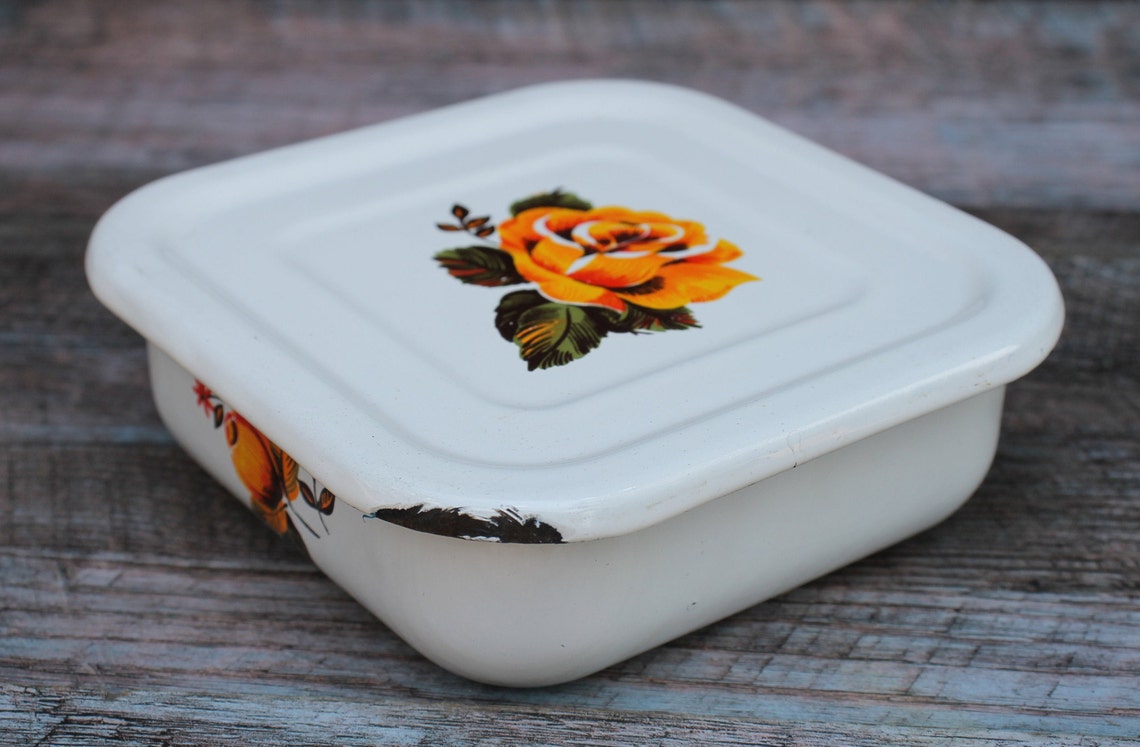 Enamel Box Vintagesoviet Container With Lid Retro Enamel Box Etsy