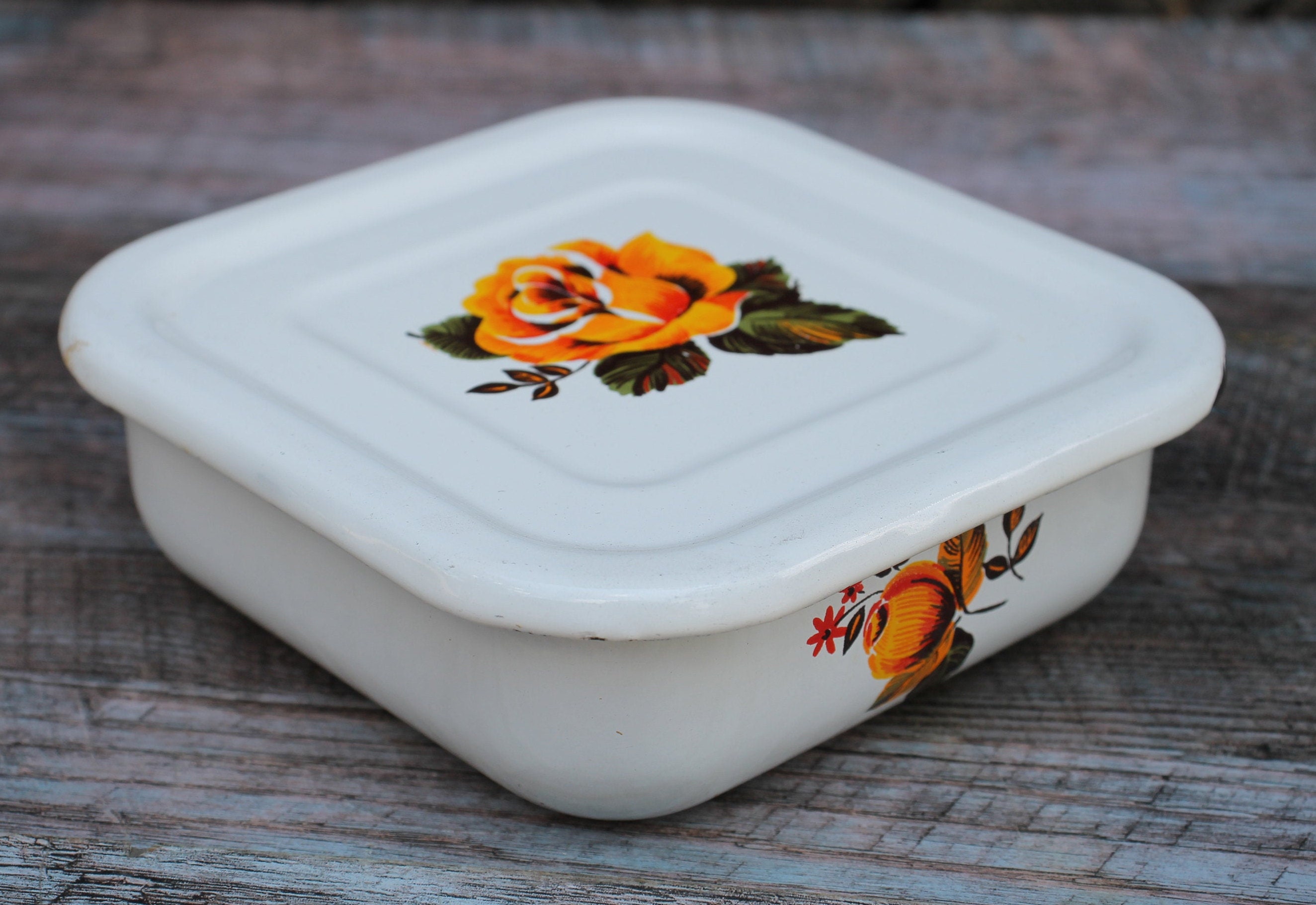 Enamel Box Vintagesoviet Container With Lid Retro Enamel Box Etsy