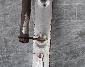 Vintage UdSSR Scheunentor Griff, rostige Metallgaragenbeschläge