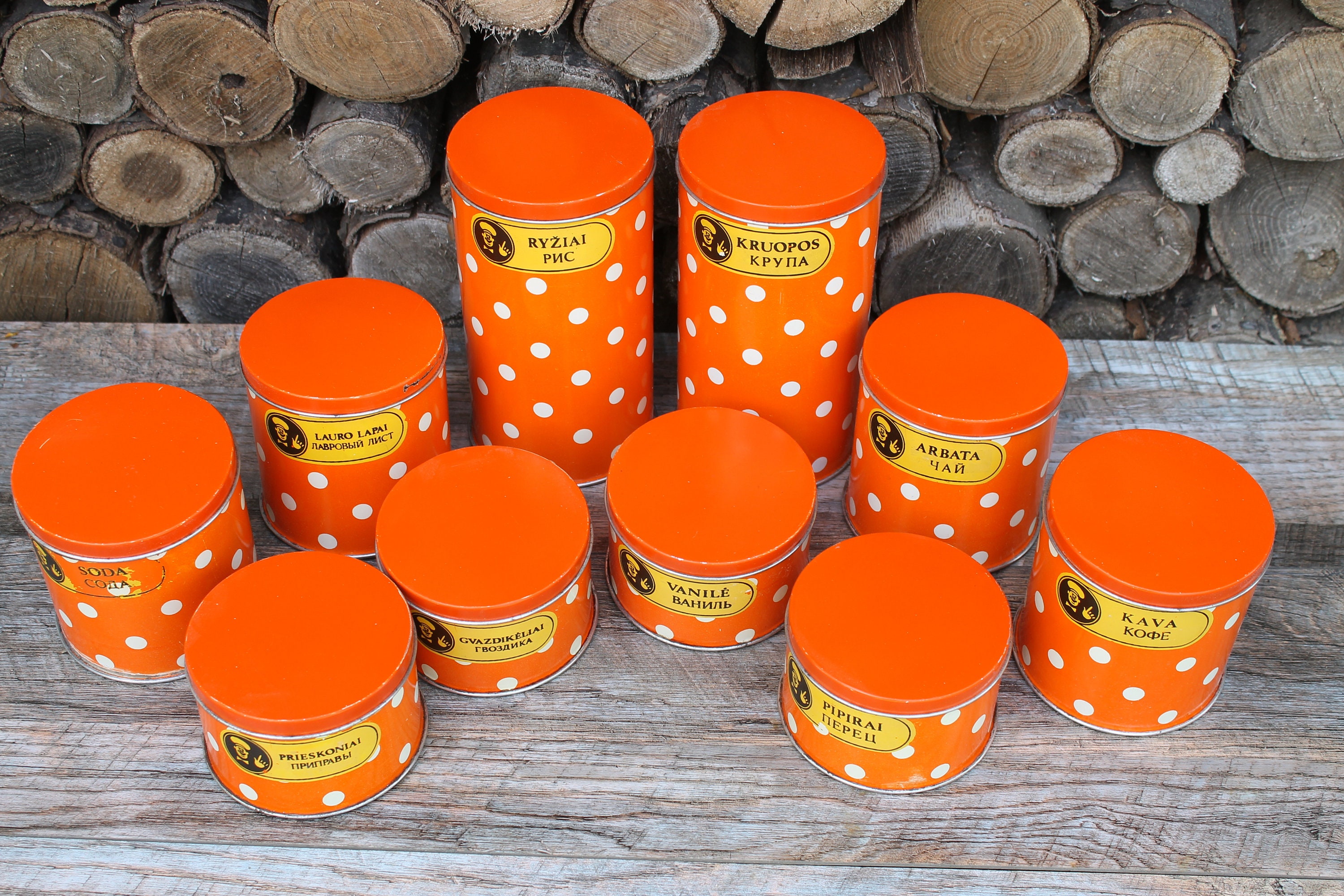 Vintage Küchenkanister Set von 10 sowjetische Küche rote | Etsy