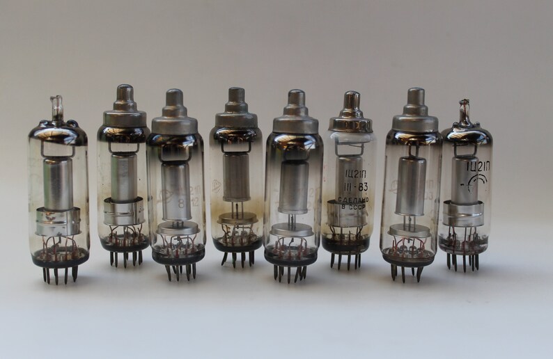 Nixie Tube Set Von Seltenen 8 Vakuum Rohrenradio Fur Steampunk Dekor Vintage Glaslampe Fur Dekorationen Tv Lampe Hergestellt In Der Udssr In Den