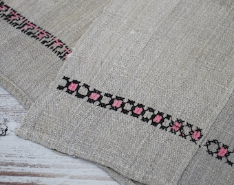 Vintage Embroidered Linen Tea Towel, Ukrainian Rushnyk, Rustic Decor