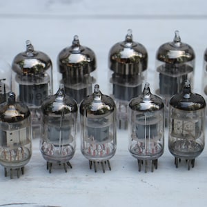 Set of 20 Vacuum Tubes nixie tube, antique lamp with clock,soviet tube, steampunk tv lamp sparts, vintage radio tuve, large lamp USSR