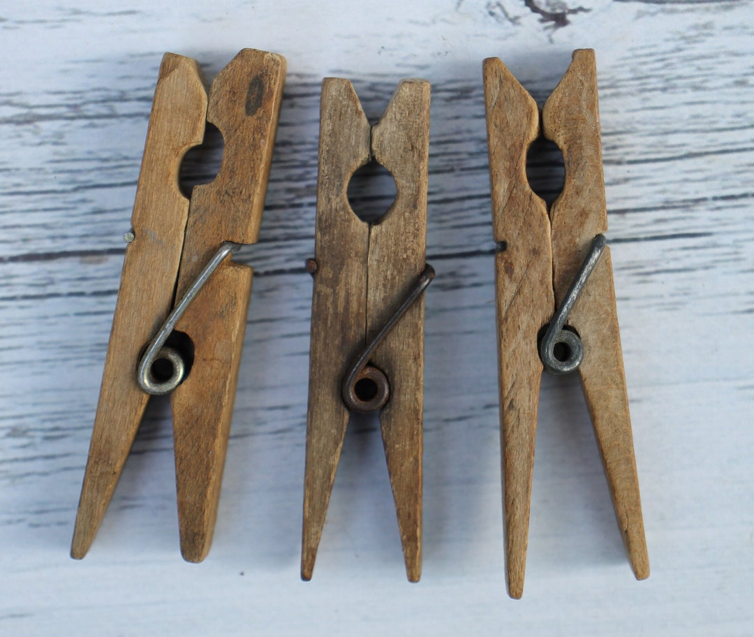 Set of 10 Vintage Wooden Clothes Pins, Antique Clothespins, Wood Clothes Pegs for Decor, Vintage