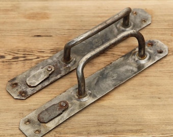 Vintage Industrial Barn Door Handles - Set of 2 Heavy Metal Pulls with Keyhole Covers - Antique Farmhouse Hardware