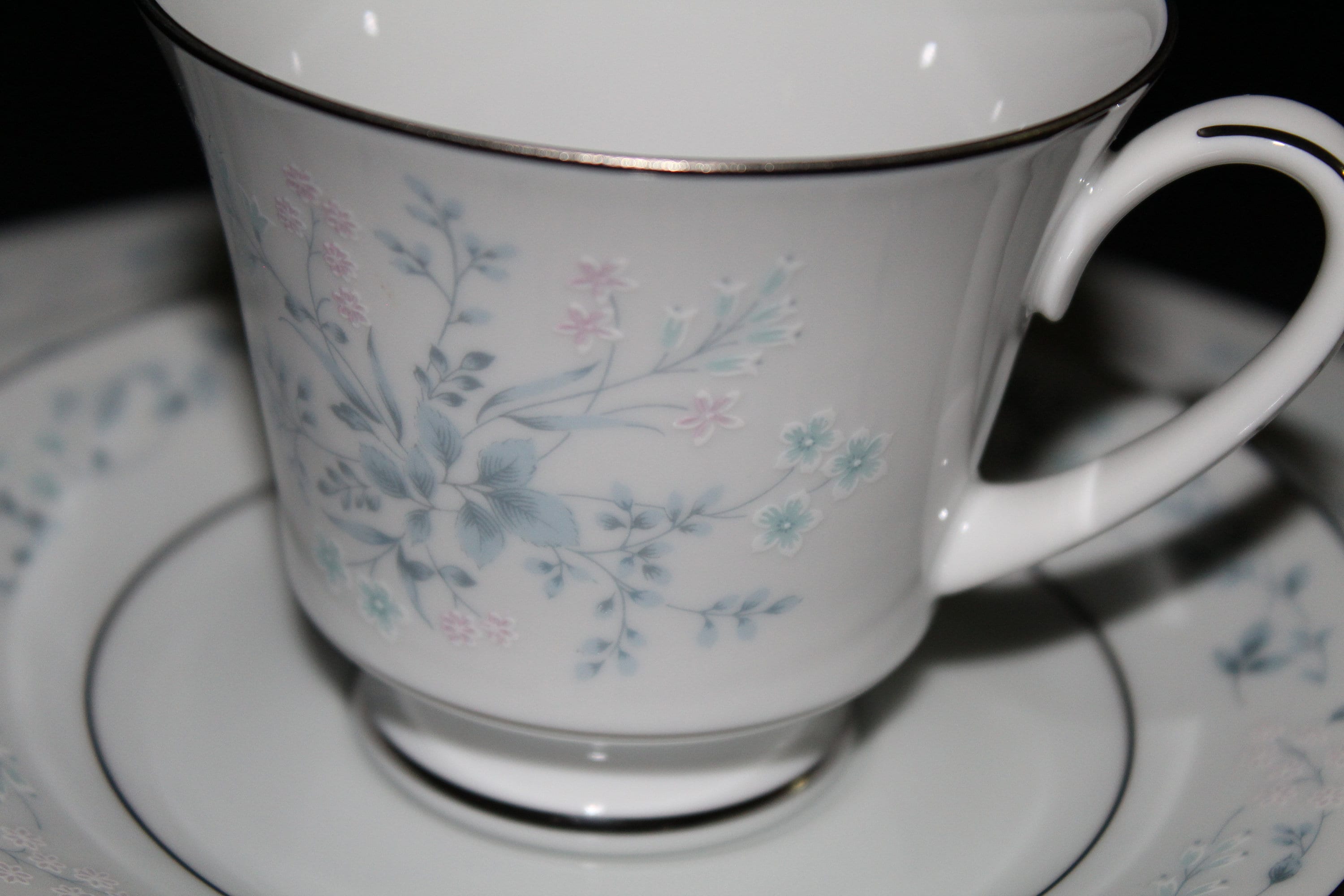 Noritake Carolyn Fine Bone China Set for 8 Plus Extras - Etsy