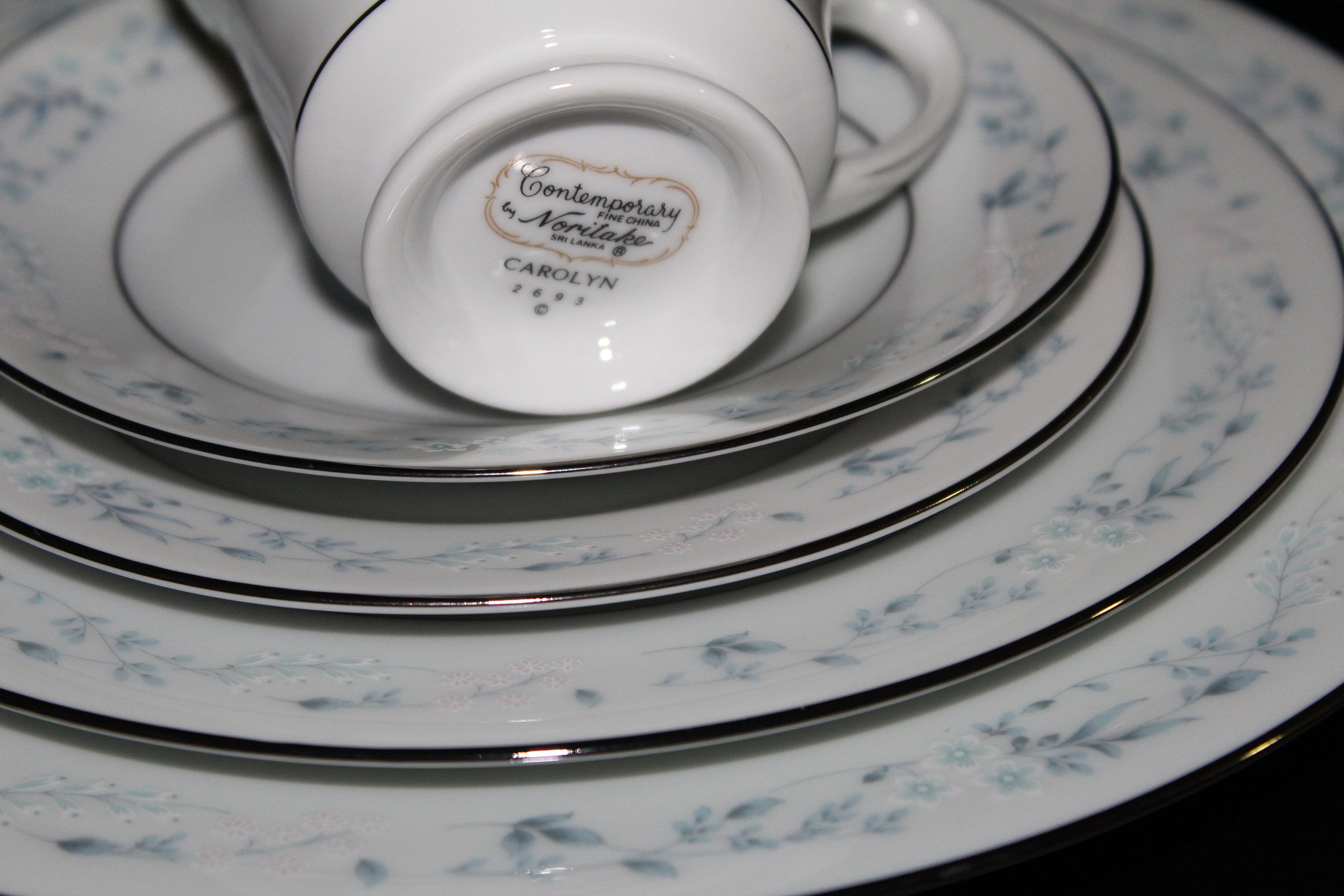 Noritake Carolyn Fine Bone China Set for 8 Plus Extras - Etsy