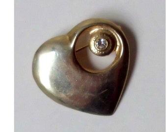 Vintage heart brooch with gemstone / gold coloured / 3 x 3 cm / 1970s