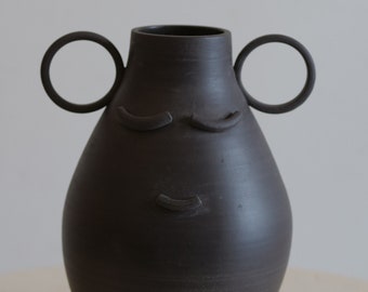 vase visage