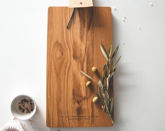 Eichenholz Servierbrett "MEMORIES" | personalisierbar | Charcuterie Board | Schneidebrett | Cheeseboard | Hochzeitsgeschenk