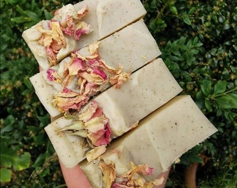 Frankincense, Patchouli and Geranium with sage and sweet rose. 120ge. Handmade natural soap. Organic & vegan cold process solid bar.