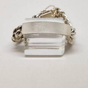 Slave model bracelet in silver