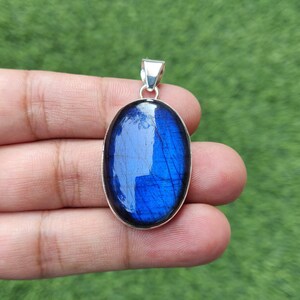 Gorgeous Labradorite Pendant - Solid 925 Sterling Silver Blue Fire Labradorite Pendant - Labradorite Jewelry - Silver Pendant