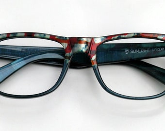 Eyeglass frame hand painted, red green spotted