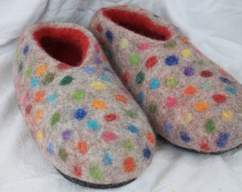 The latest confetti light gray with red + colorful dots Felt slippers, felt shoes, pure latex soles, rubber soles or latex-coated felt soles