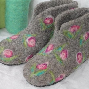 Ladies Autumn Roses Felt Slippers Felt Shoes Slippers Wool Felt Sole Hut Shoes Slippers Finken