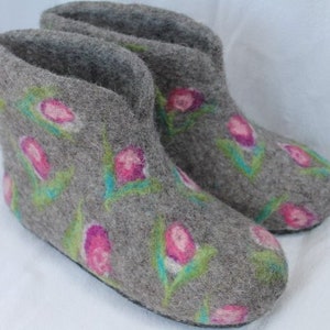 Felt slippers roses size 36-42 felt shoes pink rose on grey ladies slippers high felt sole rubber sole