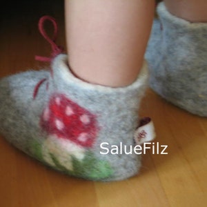 Baby Felt Shoes Fly agaric No.2 Gr.17-21 image 1