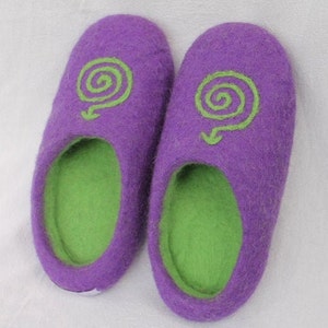 Felt slippers spiral felt shoes house shoes women size 36-42 wool Aris power symbol slippers finches cabin shoes felt sole rubber sole