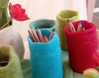 Available to ship immediately in many colors! Hand-felted cover for felt vase or utensil in your favorite color, height 18 cm and diameter 8 cm