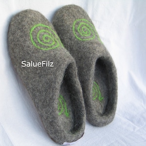 Women&#39;s + Men&#39;s Felt Slippers Spiral Grey Green with Rubber Sole or Felt Sole Felt Shoes Slippers