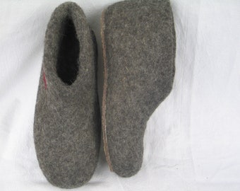 Felt slipper women's slipper half-high with leaf motif and wool felt sole or rubber sole