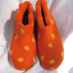 Women&#39;s + Men&#39;s Felt Slippers Size 38-47 Felt Boots Felt Shoes Dots Knight Slippers Wool Felt