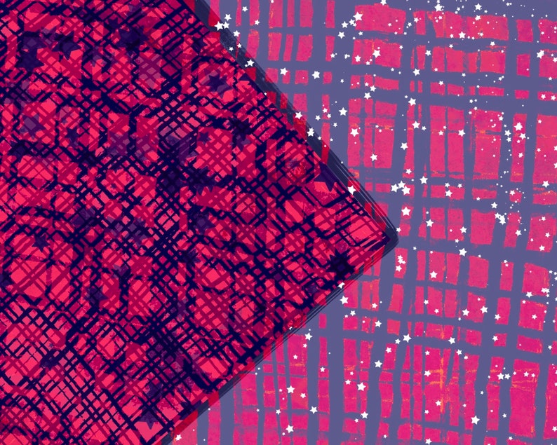 以下が含まれることがあります： ピンクとブルーのカラーリングの抽象的な幾何学模様。パターンは、重なり合った線と正方形で構成されています。背景は薄いブルーで、白い星が散りばめられています。