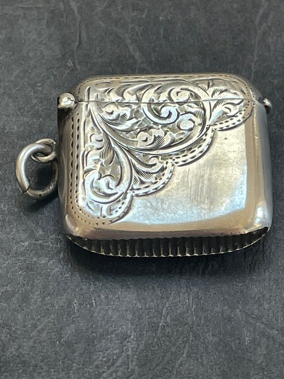 Antique Solid Silver Engraved Vesta Case Birmingh… - image 2