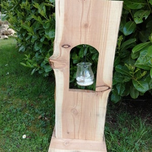 Larch plank for the front garden with cutout for lantern