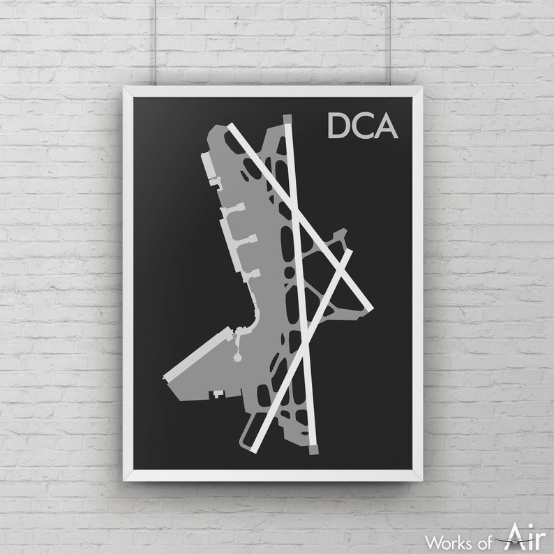 Ronald Reagan Washington National Minimal Airport Art Print, DCA Map Poster, Aviation Decor, Virginia, DC Minimalist Map, Pilot Gift image 2