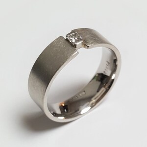 960 Platin Ring mit princess Diamant carré schliff RW 56 Bild 3
