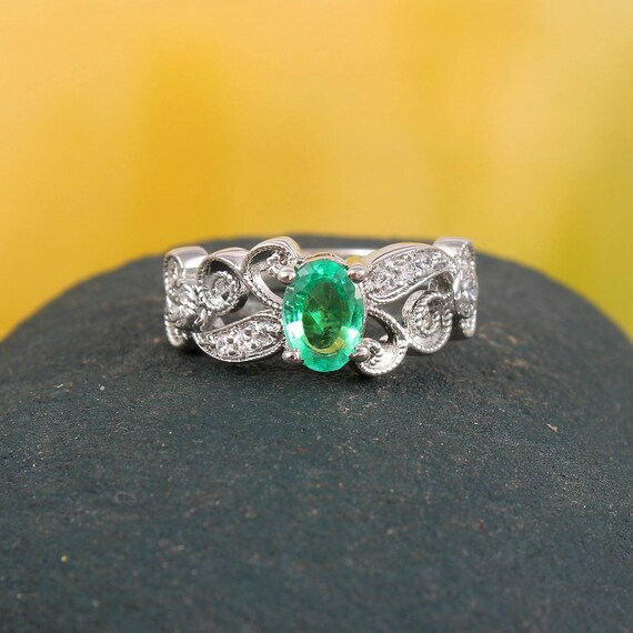 Buy Green Gemstone Ring Designs Online In Kalyan | Stone Ring