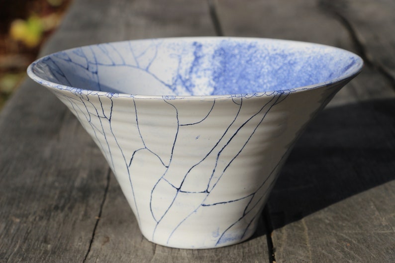 large Bowl white blue Craqueliert