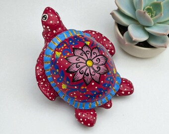 Sea Turtle Gifts-Home and Garden Decor- Hand-Painted Turtle