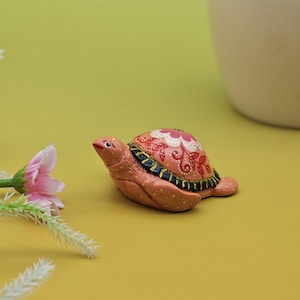 Turtle Statue Resin-turtle ornaments figurine statues & sculptures-hand-Painted turtle resin sculpture-Gift for Friends-Turtle gift item