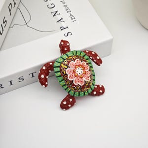 Sea Turtle Ornament-Stunning Turtle Statue-Turtle Sculpture-Resin sea turtle-Small resin turtle figurine-Handmade Decor-Red